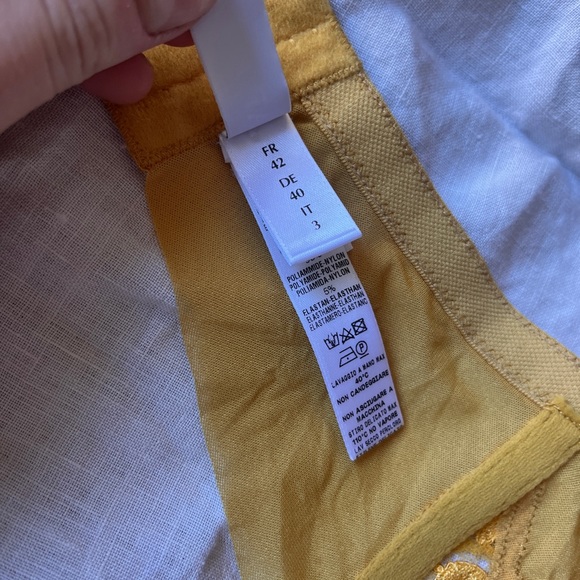 La Perla mustard yellow garter belt size 42 FR - Picture 5 of 7